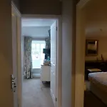 Hotel Crown