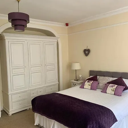 Hotel Crown 4*