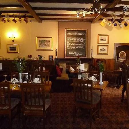 Crown Pateley Bridge