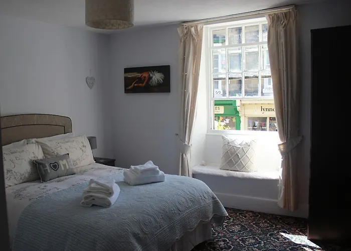 Crown Pateley Bridge